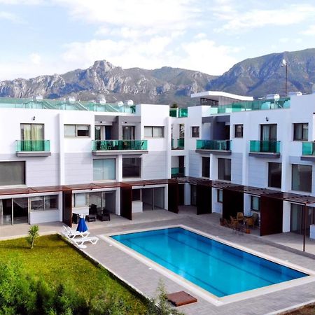 Sunshine Prestige Apartments Agios Georgios  Экстерьер фото